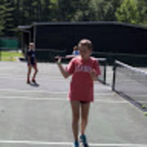 Meet your Posher, Lainie